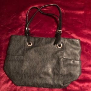 Micheal Kors tote
